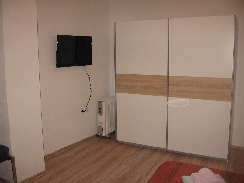 Apartments Alen Пазин Экстерьер фото